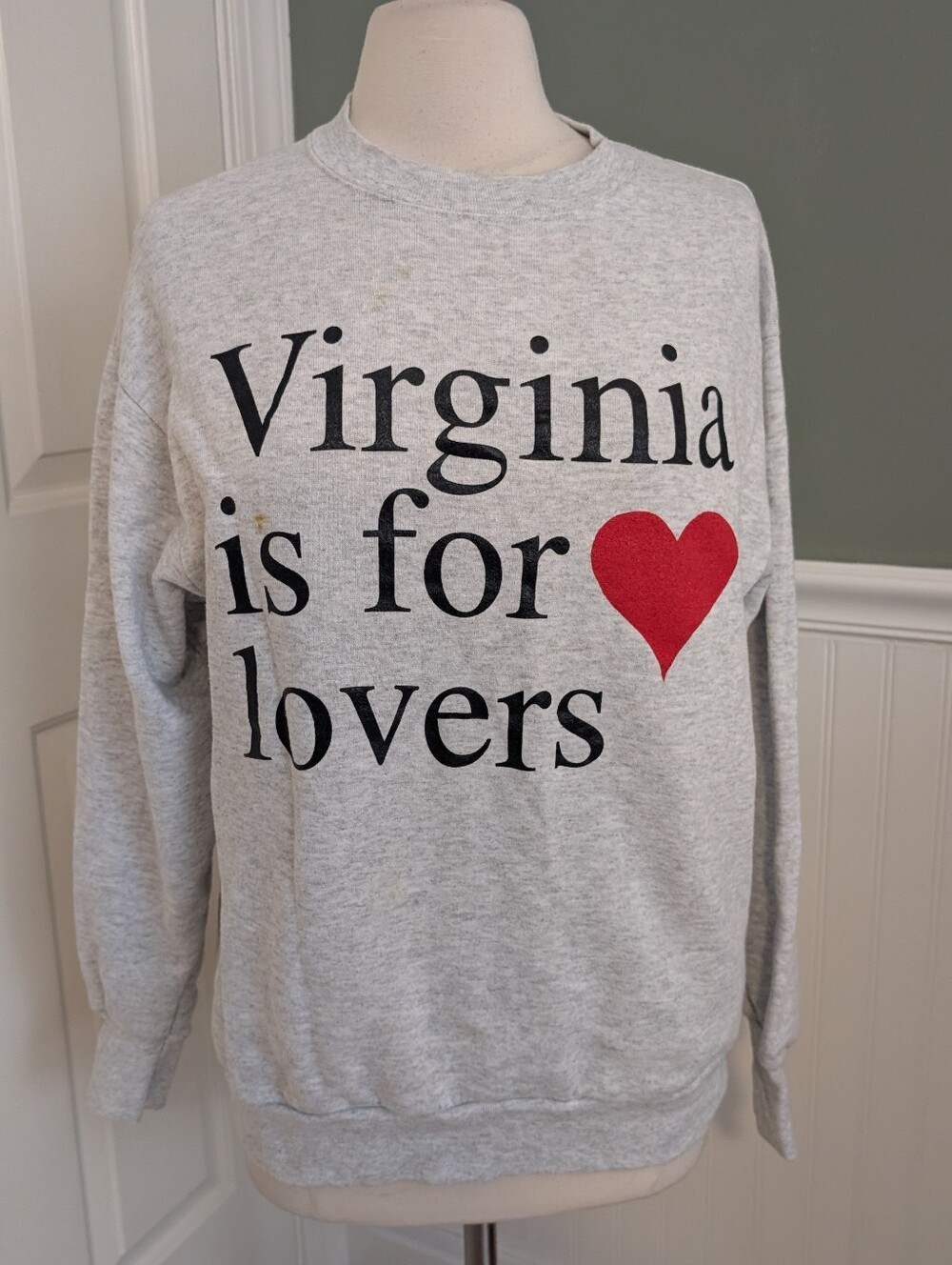 Vintage Virginia Is For Lovers Sweatshirt Made in USA Delta Gray Crewneck Medium